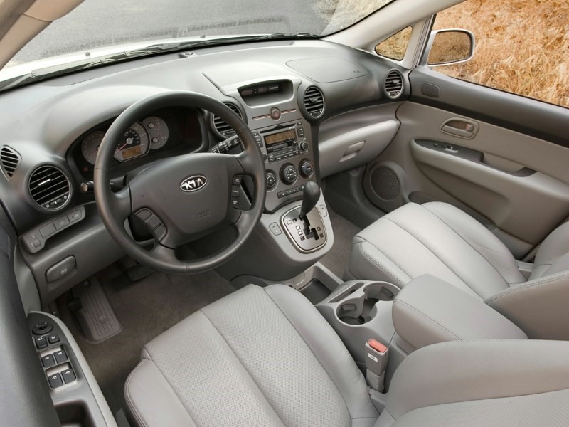 2012 Kia Rondo LX 5-Seater (A4) OEM Shot 5