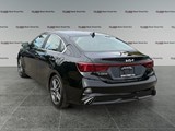 2024 Kia Forte EX Premium IVT image 3