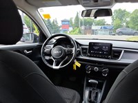 2022 Kia Rio LX Premium IVT