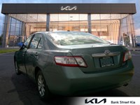2011 Toyota Camry Hybrid 4dr Sdn