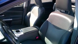 2013 Toyota Prius v 5dr HB
