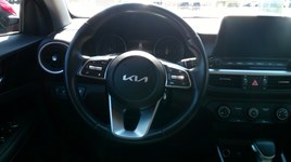 2023 Kia Forte5 5 EX IVT