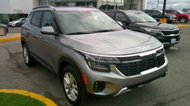 2025 Kia Seltos EX AWD