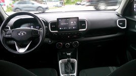 2024 Hyundai Venue Preferred IVT