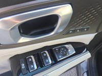 2025 Kia Sorento HEV SX AWD