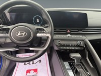 2024 Hyundai Elantra HEV Luxury DCT