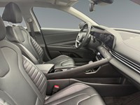 2024 Hyundai Elantra HEV Luxury DCT