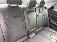 2024 Hyundai Elantra HEV Luxury DCT