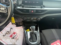 2023 Kia Forte EX Premium IVT