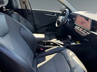2023 Kia Niro EX Premium FWD