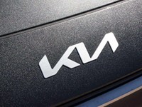 2026 Kia Niro SX