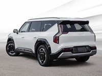 2026 Kia EV9 Land w/Premium Package AWD