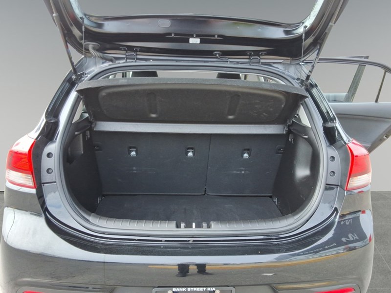 2022 Kia Rio LX Premium IVT