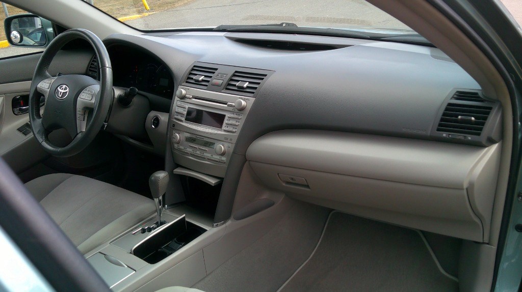 2011 Toyota Camry Hybrid 4dr Sdn