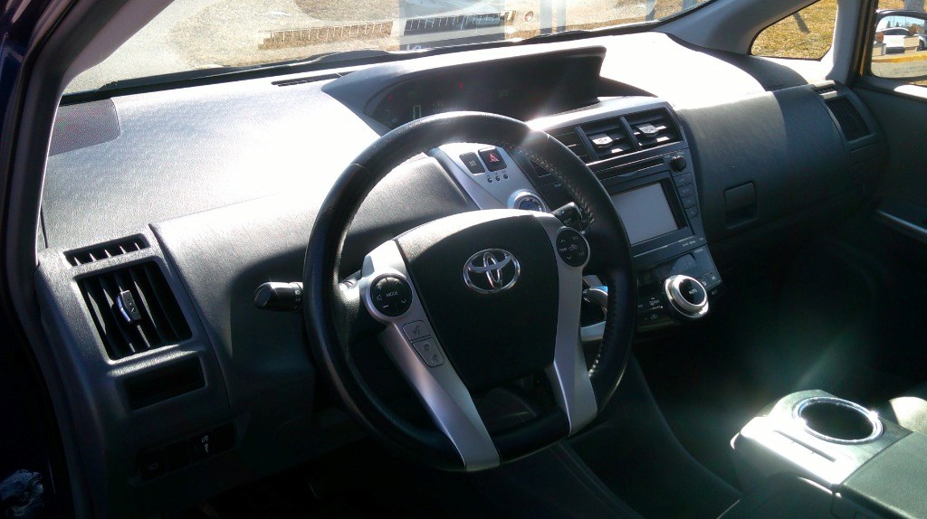 2013 Toyota Prius v 5dr HB
