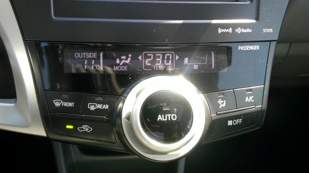 2013 Toyota Prius v 5dr HB