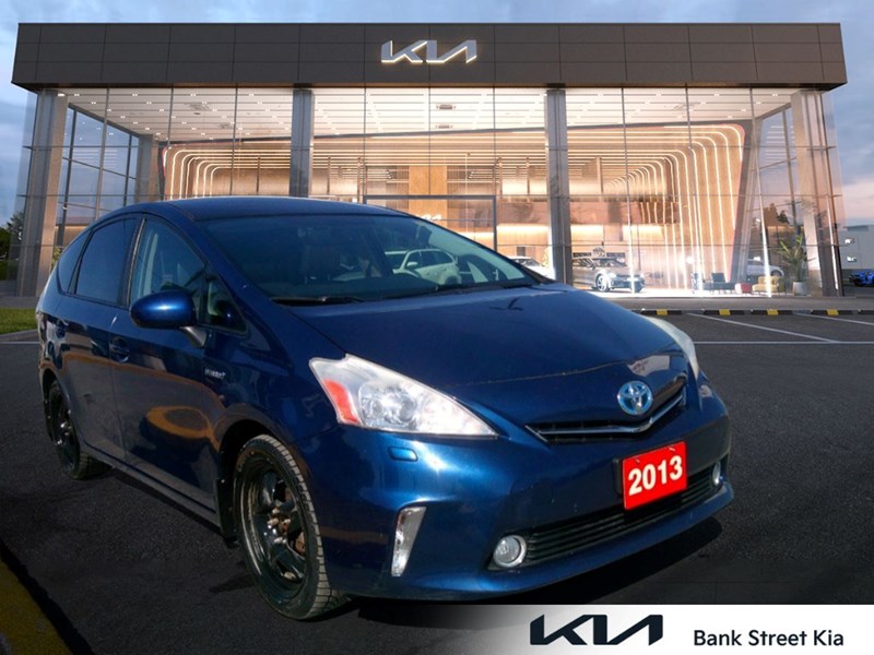 2013 Toyota Prius v 5dr HB