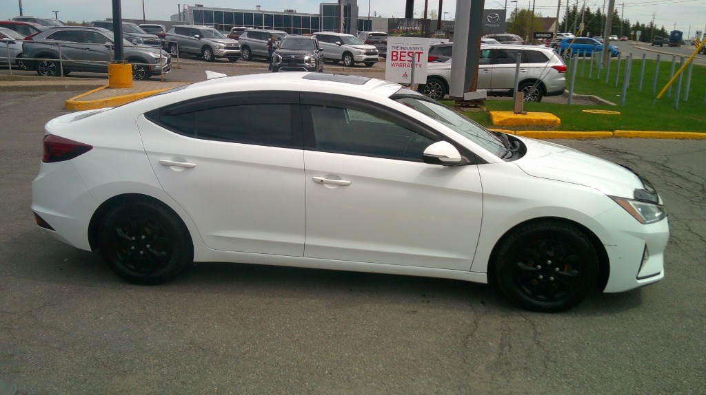 2020 Hyundai Elantra Preferred w/Sun & Safety Package IVT