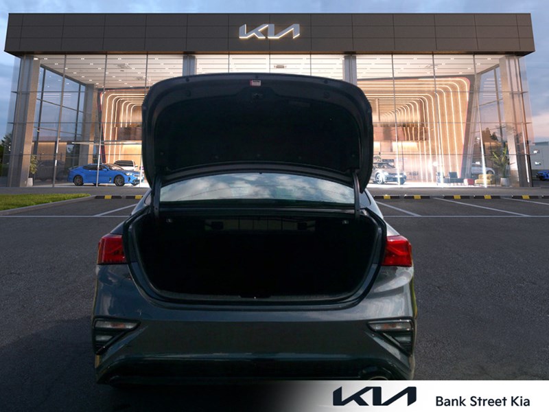 2021 Kia Forte EX Premium IVT