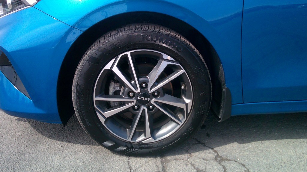 2022 Kia Forte EX IVT