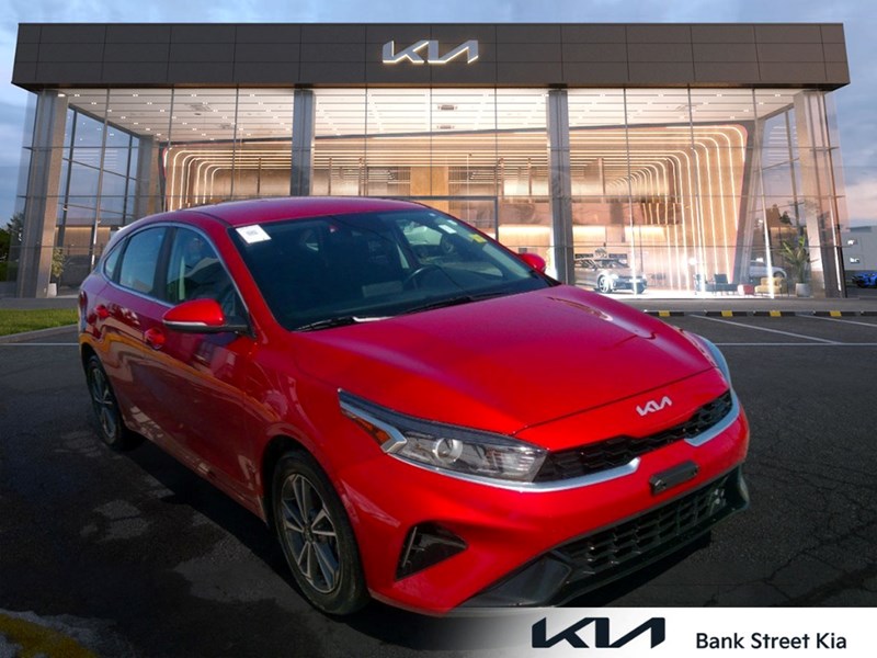 2023 Kia Forte5 5 EX IVT