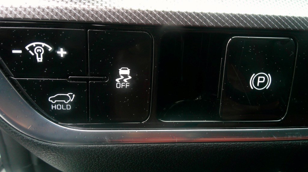2023 Kia Sportage EX Premium AWD w/Red Interior