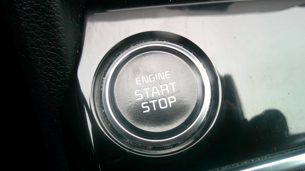 2023 Kia Sportage EX Premium AWD w/Red Interior