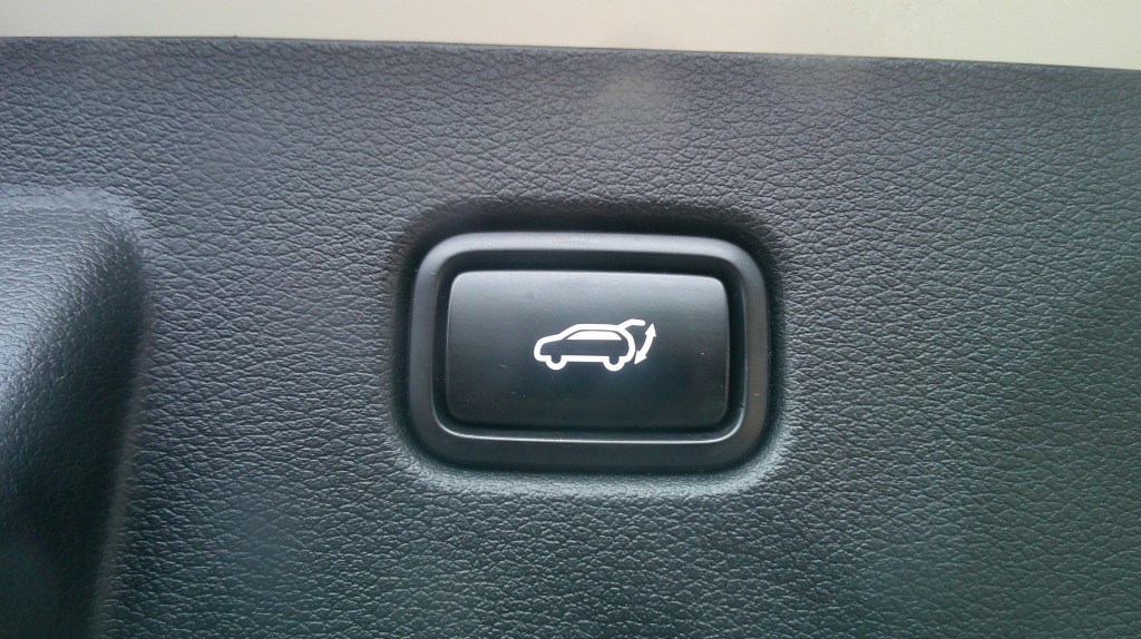 2023 Kia Sportage EX Premium AWD w/Red Interior