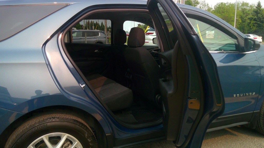 2024 Chevrolet Equinox AWD 4dr LT