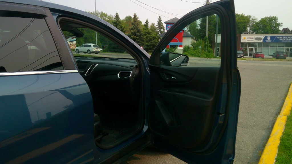 2024 Chevrolet Equinox AWD 4dr LT