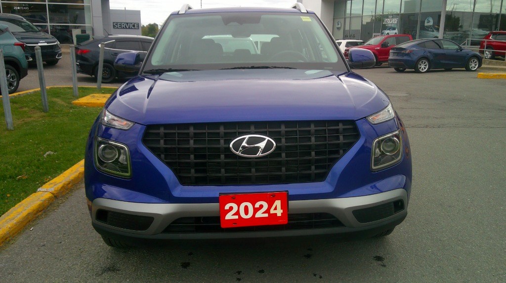 2024 Hyundai Venue Preferred IVT