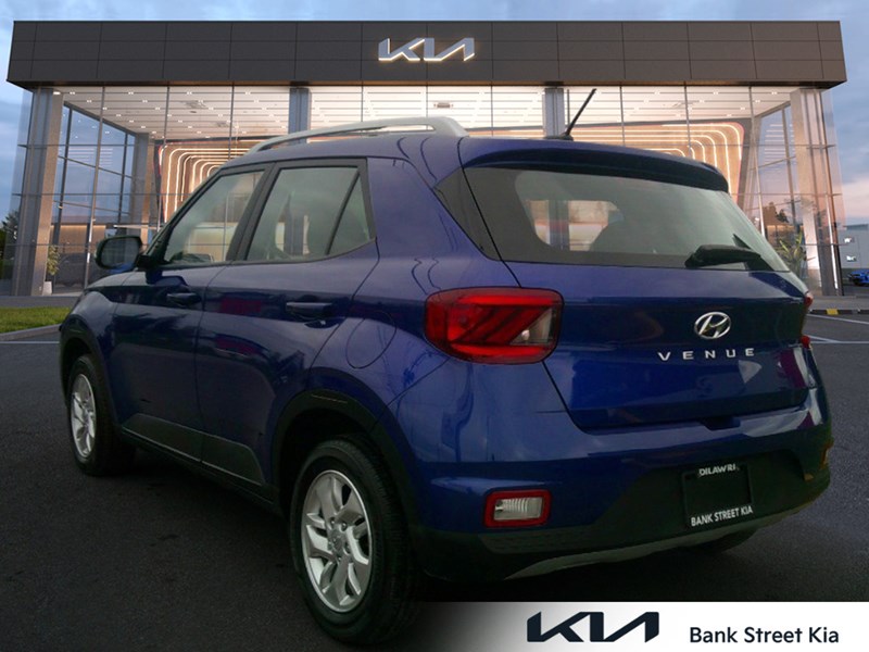 2024 Hyundai Venue Preferred IVT