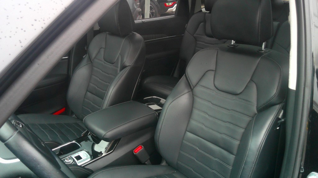 2024 Kia Telluride SX Limited AWD w/Black Interior
