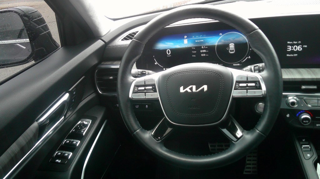 2024 Kia Telluride SX Limited AWD w/Black Interior