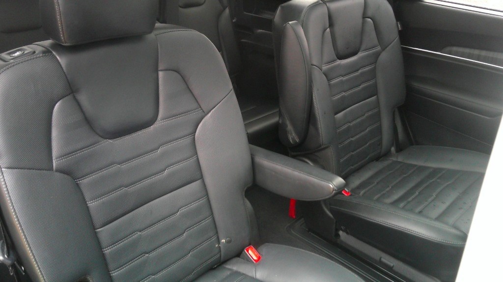 2024 Kia Telluride SX Limited AWD w/Black Interior