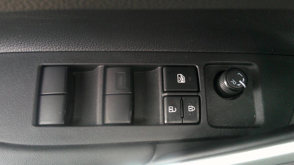 2024 Toyota Corolla Cross XLE AWD
