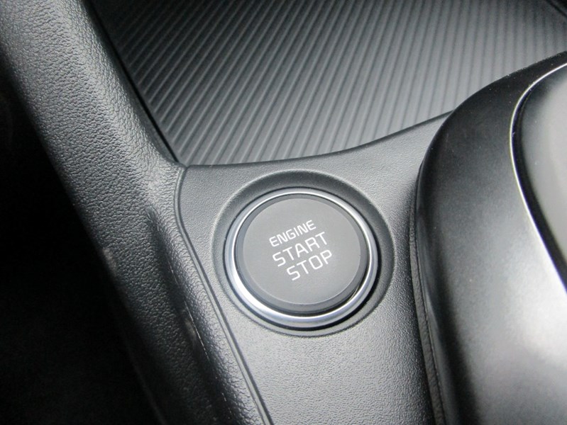 2025 Kia K4 LX FWD
