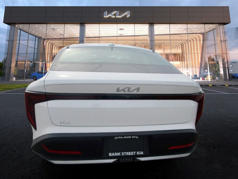 2025 Kia K4 LX FWD
