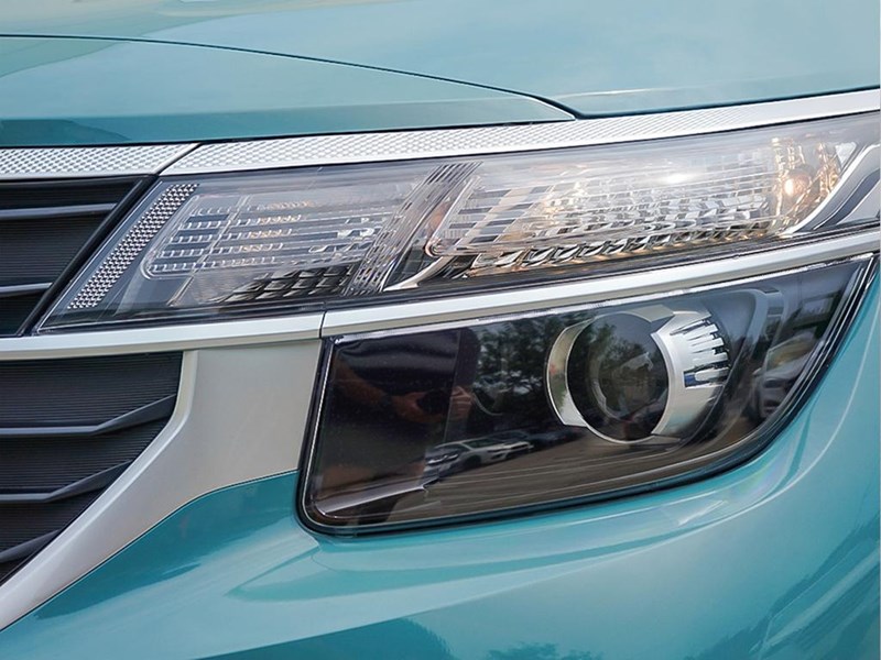 2025 Kia Seltos LX FWD