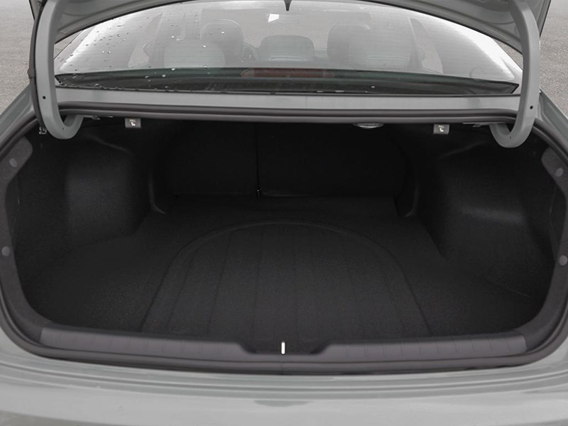 2025 Kia K4 GT-Line Turbo FWD