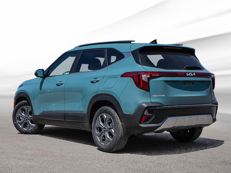 2026 Kia Seltos EX AWD