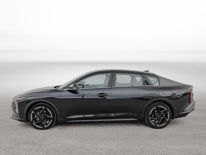 2025 Kia K4 GT-Line Turbo FWD