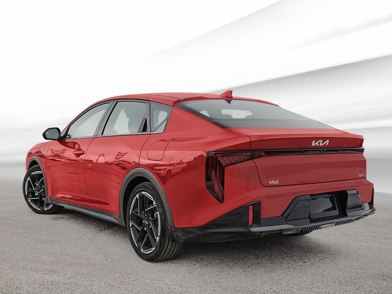 2025 Kia K4 GT-Line Turbo FWD