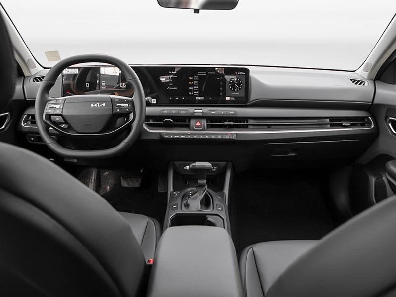 2025 Kia K4 EX+ FWD