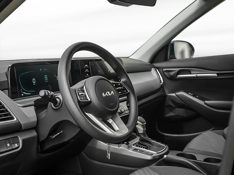 2025 Kia Seltos LX FWD