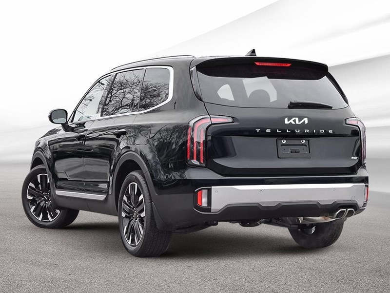 2025 Kia Telluride SX Limited AWD w/Mahogany Interior