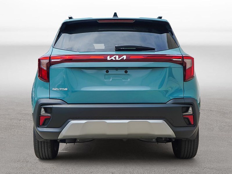 2025 Kia Seltos LX FWD