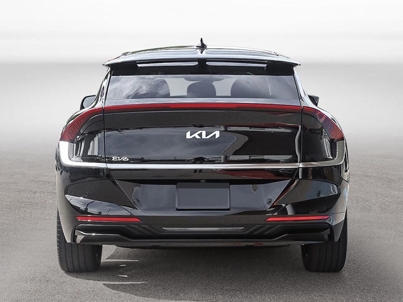 2025 Kia EV6 Land w/Premium Pkg AWD