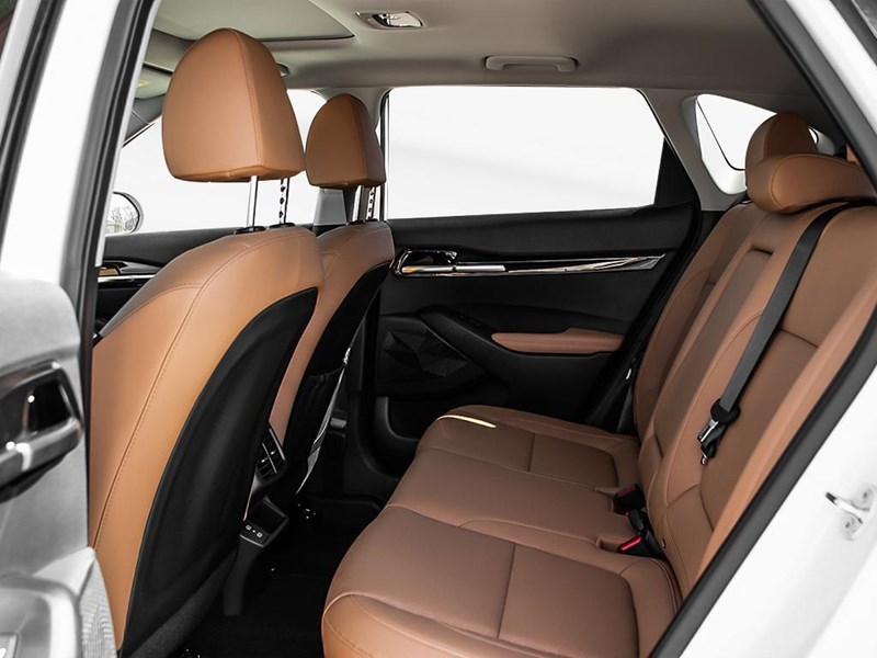 2025 Kia Seltos SX AWD w/Brown Interior