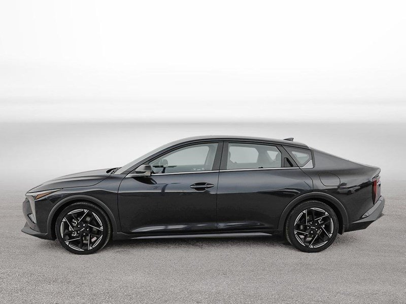 2025 Kia K4 GT-Line Turbo FWD